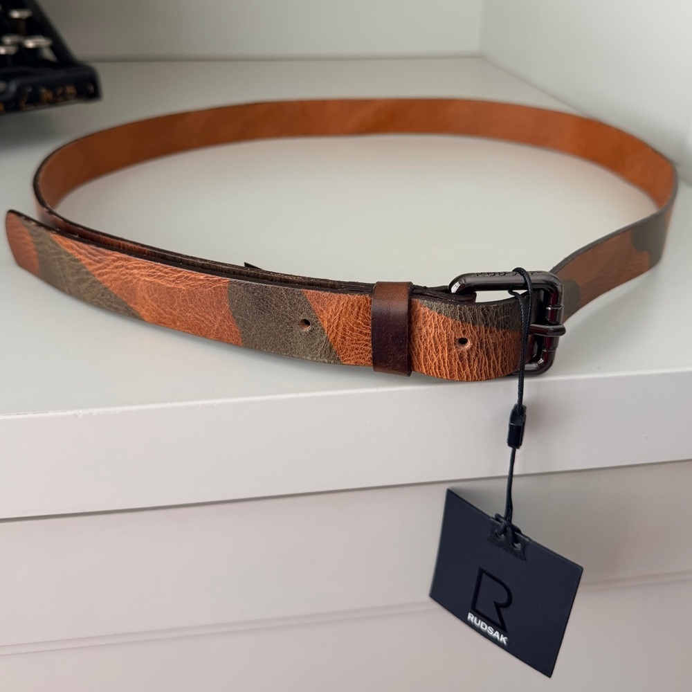 RUDSAK Camo Men’s Leather Waist Belt BRAND NEW Tags Attached Size 34 Green Brown